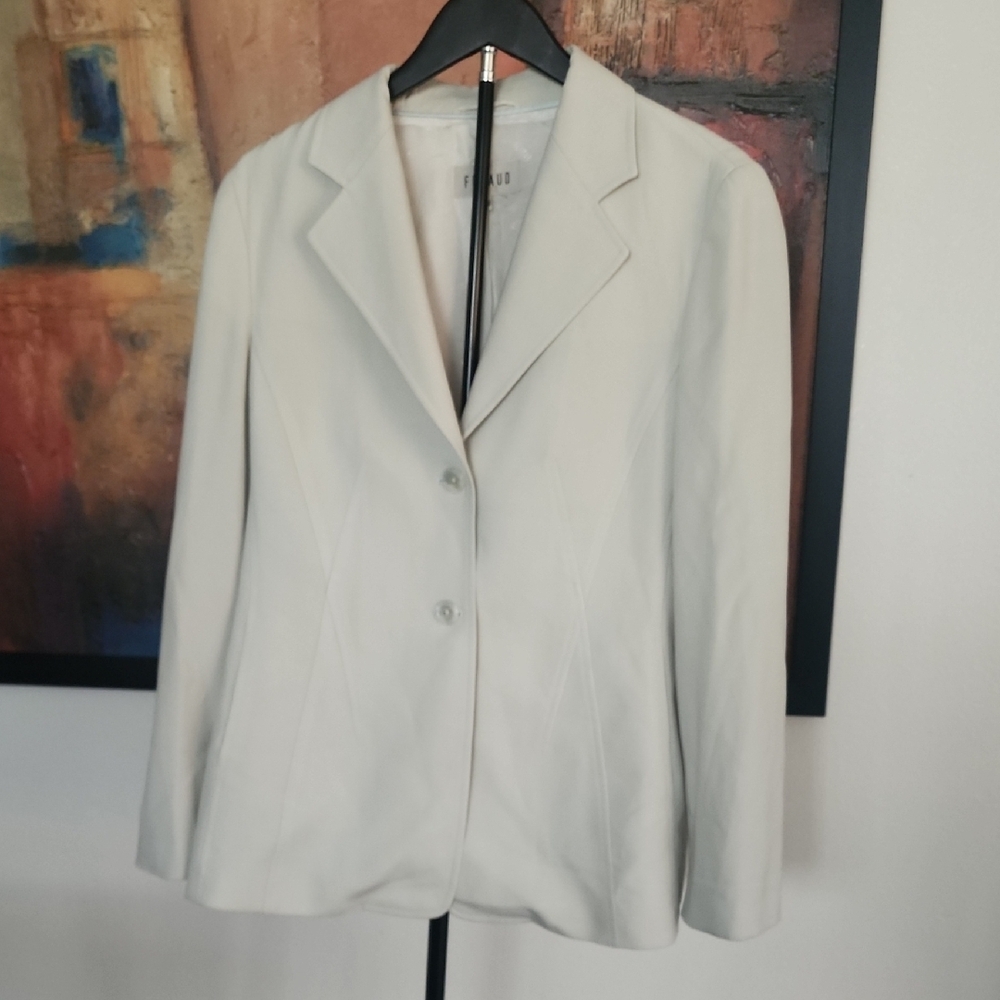 Louis Feraud Vintage Elegant Lime Cream Blazer